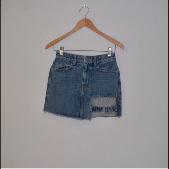 Carmar LF Bella colin skirt cutout garter o-ring - Picture 6 of 8